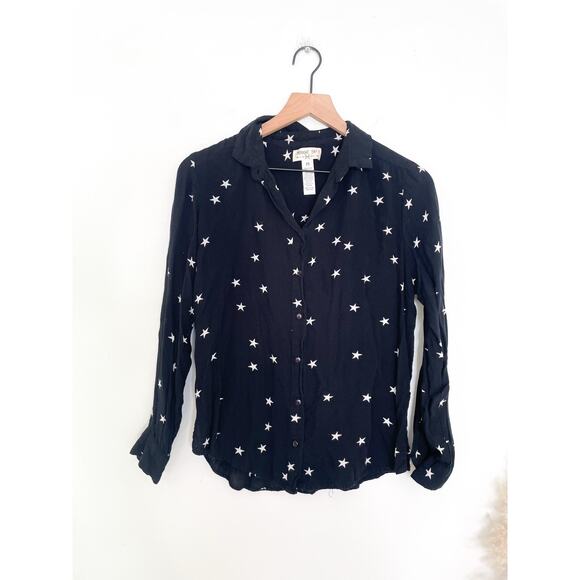B1G2 FREE 🍁 Black Star Button Down Top Medium Long Sleeve Celestial Goth - Picture 1 of 8